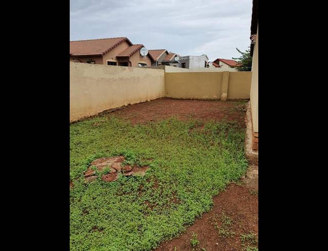 3 BEDROOM HOUSE FOR SALE IN LEONDALE